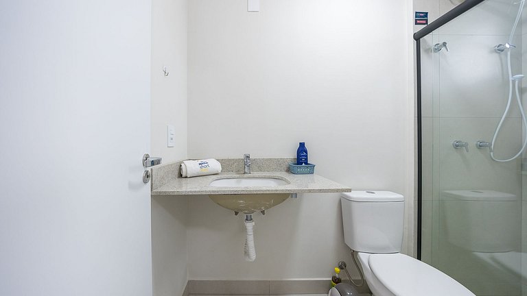 Apartamento 2 Quartos com Suíte, Mobiliado e Churrasqueira |