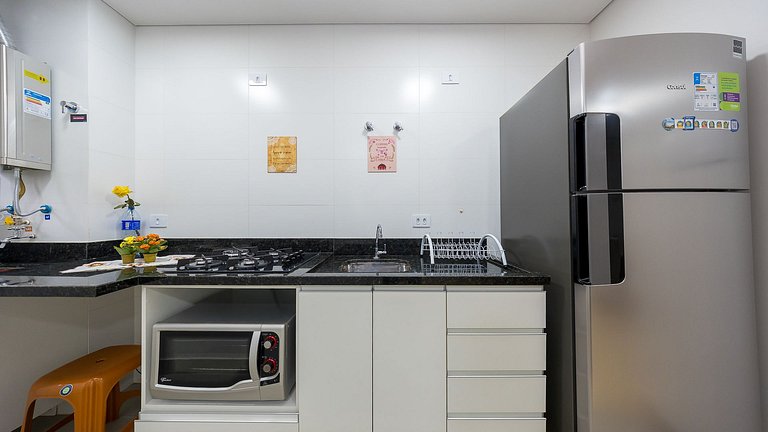 Apartamento 2 Quartos com Suíte, Mobiliado e Churrasqueira |