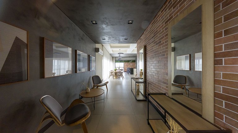 Apartamento 2 Quartos com Suíte, Mobiliado e Churrasqueira |