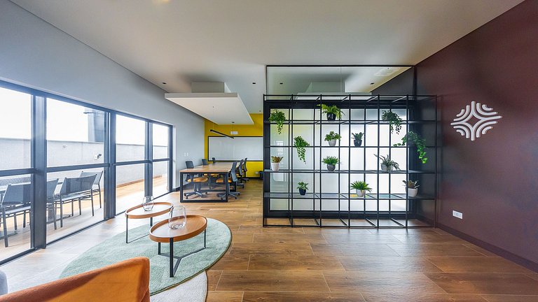 Apartamento 2 Quartos com Suíte, Mobiliado e Churrasqueira |