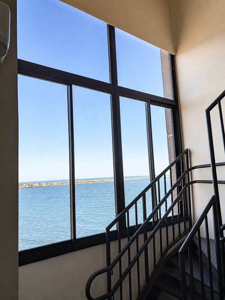 Duplex loft vista rio e mar | Livreh Horizonte