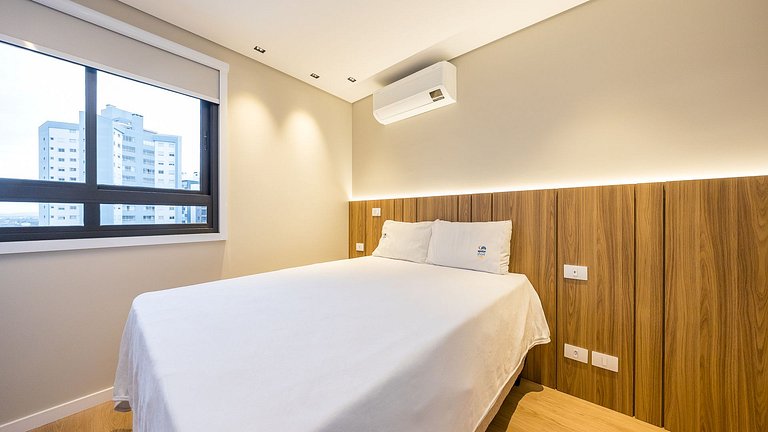 Apartamento 2 Quartos Mobiliado no 21º Andar com Piscina e G