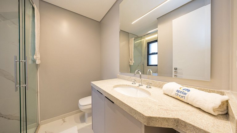 Apartamento 2 Quartos Mobiliado no 21º Andar com Piscina e G