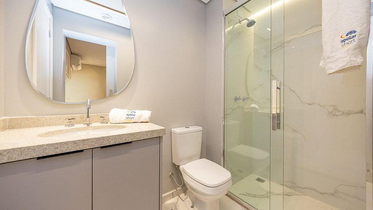 Apartamento 2 Quartos Mobiliado no 21º Andar com Piscina e G