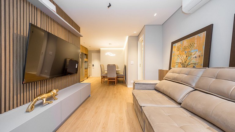 Apartamento 2 Quartos Mobiliado no 21º Andar com Piscina e G