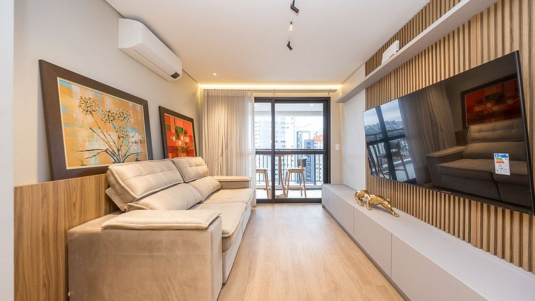 Apartamento 2 Quartos Mobiliado no 21º Andar com Piscina e G