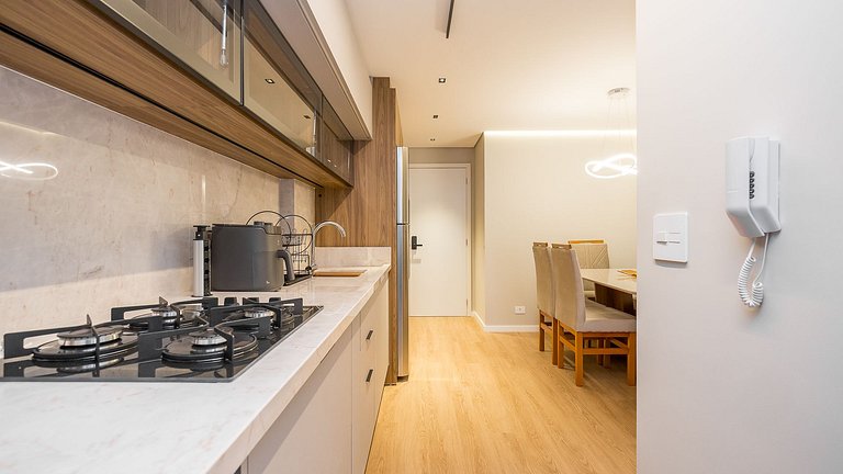 Apartamento 2 Quartos Mobiliado no 21º Andar com Piscina e G