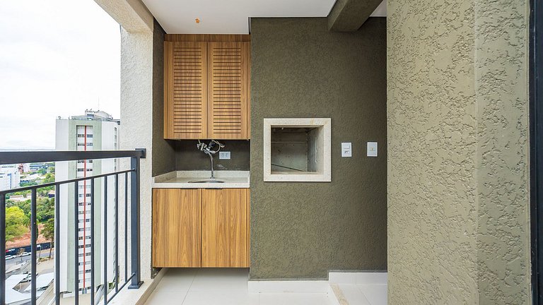 Apartamento 2 Quartos Mobiliado no 21º Andar com Piscina e G