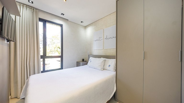 Apartamento Studio Mobiliado de 27,8m² | Centro de Curitiba