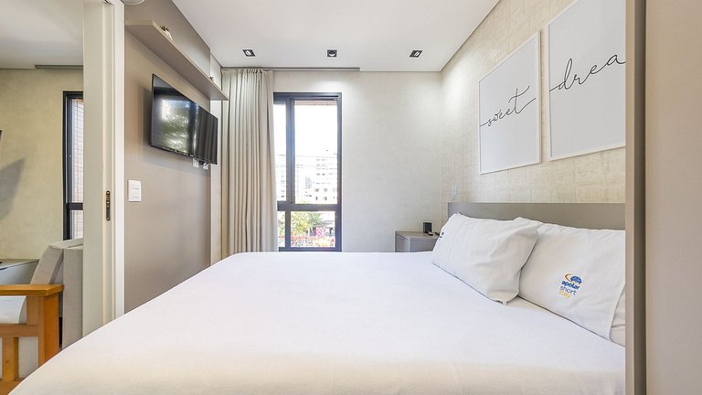 Apartamento Studio Mobiliado de 27,8m² | Centro de Curitiba