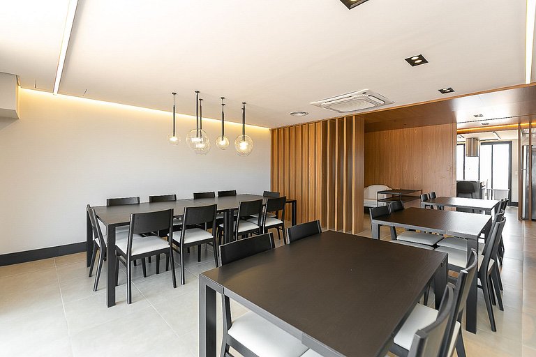 Apartamento Studio Mobiliado de 27,8m² | Centro de Curitiba