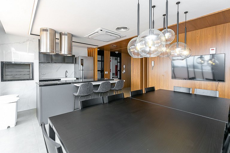 Apartamento Studio Mobiliado de 27,8m² | Centro de Curitiba